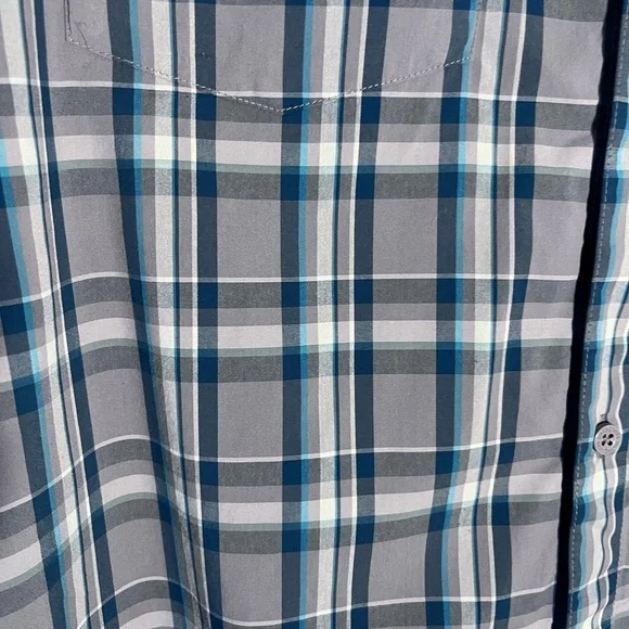 Patagonia Blue and White Casual Button Down Shirt - Picture 4 of 7